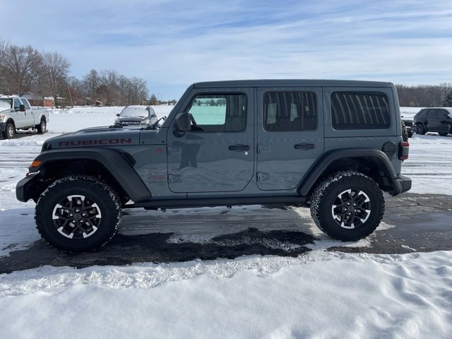 Used 2024 Jeep Wrangler Unlimited Rubicon w/ Convenience Group image 10