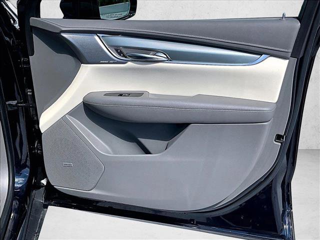 Used 2021 Cadillac XT5 Premium Luxury FWD image 19