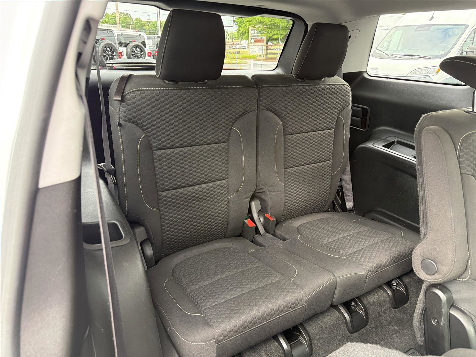 Used 2018 GMC Acadia SLE w/ Driver Alert Package I FWD image 15