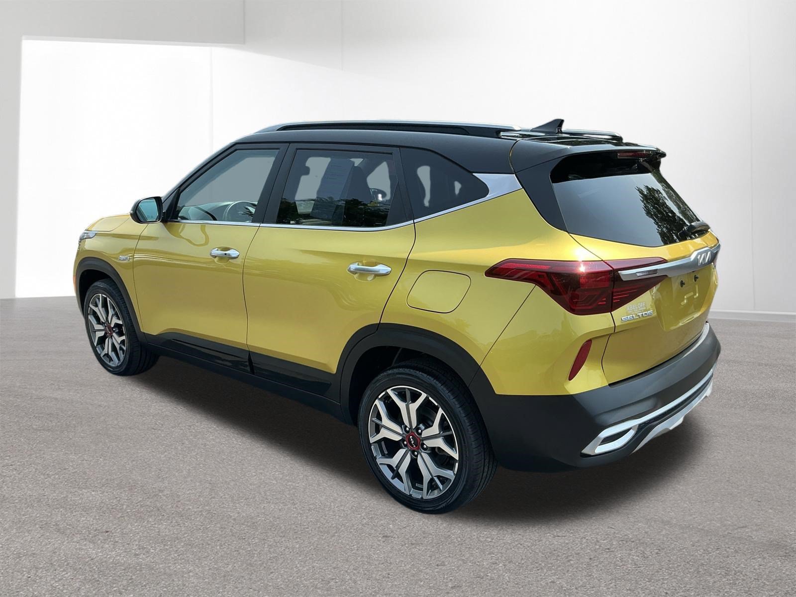 Certified 2023 Kia Seltos SX AWD/4WD image 5