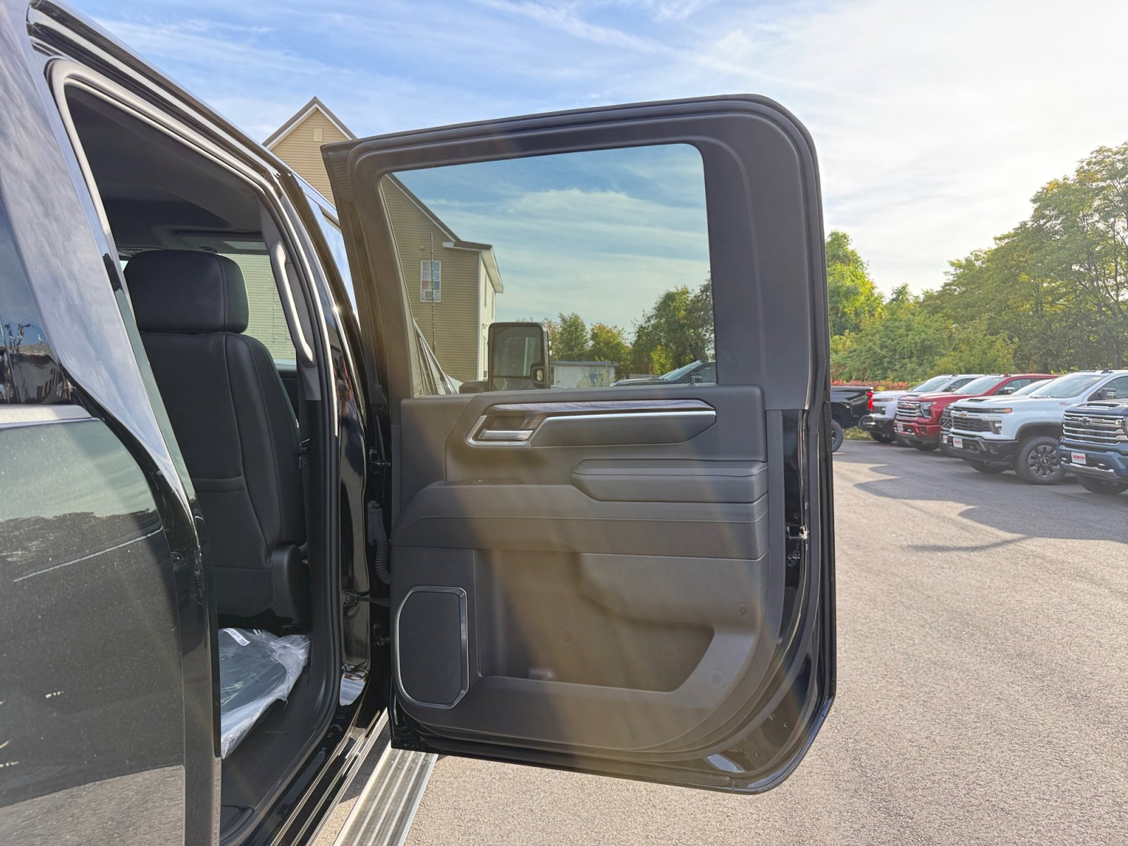 New 2025 Chevrolet Silverado 2500 LTZ w/ Trail Boss Package image 26