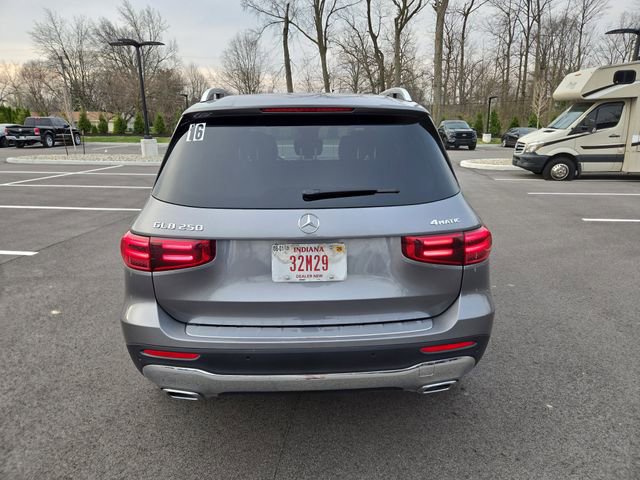 New 2026 Mercedes-Benz GLB 250 4MATIC image 4
