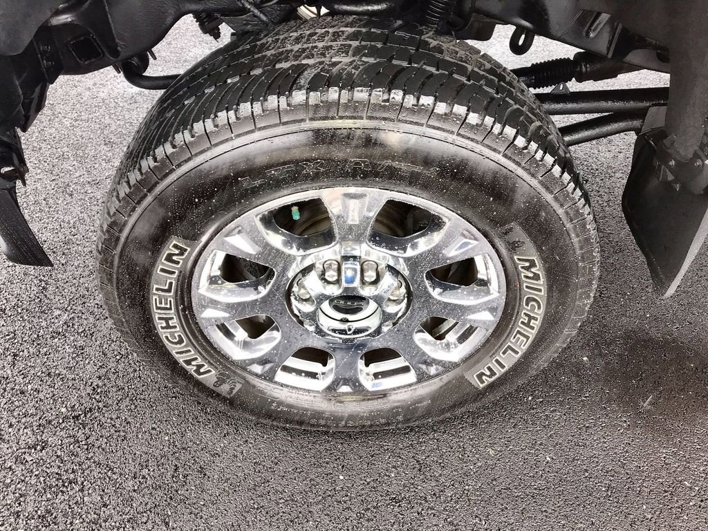 Used 2021 Ford F250 Lariat w/ Chrome Package image 10