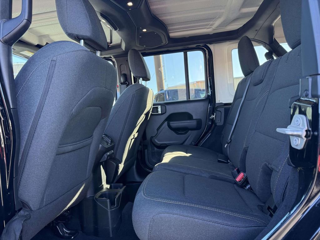 Used 2024 Jeep Wrangler Sport S image 23