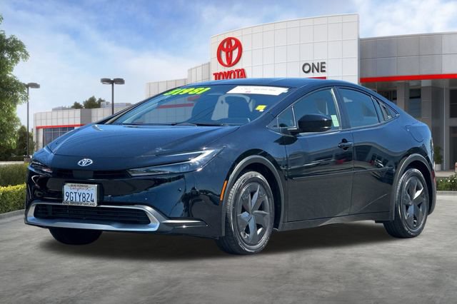 Used 2023 Toyota Prius Prime FWD image 10