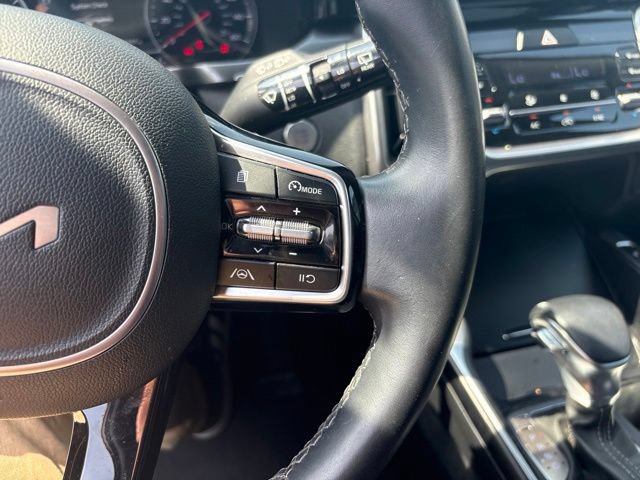 Used 2023 Kia Sorento S FWD image 25