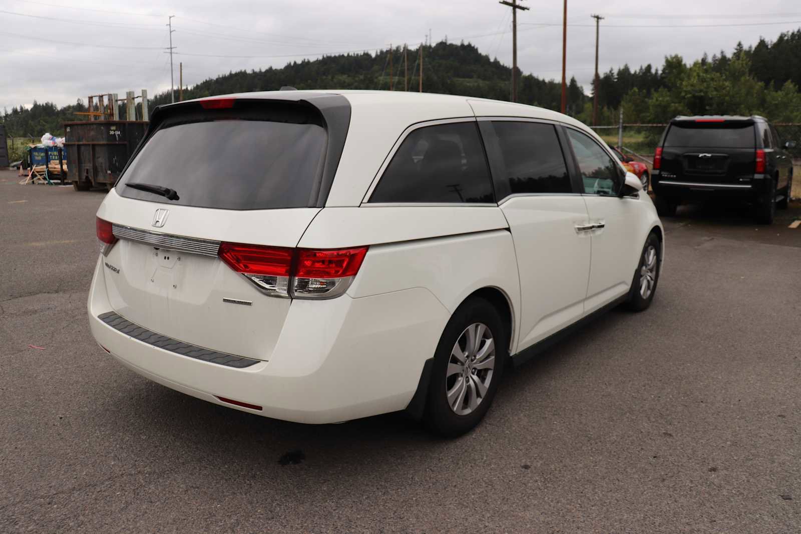 Used 2016 Honda Odyssey SE image 5