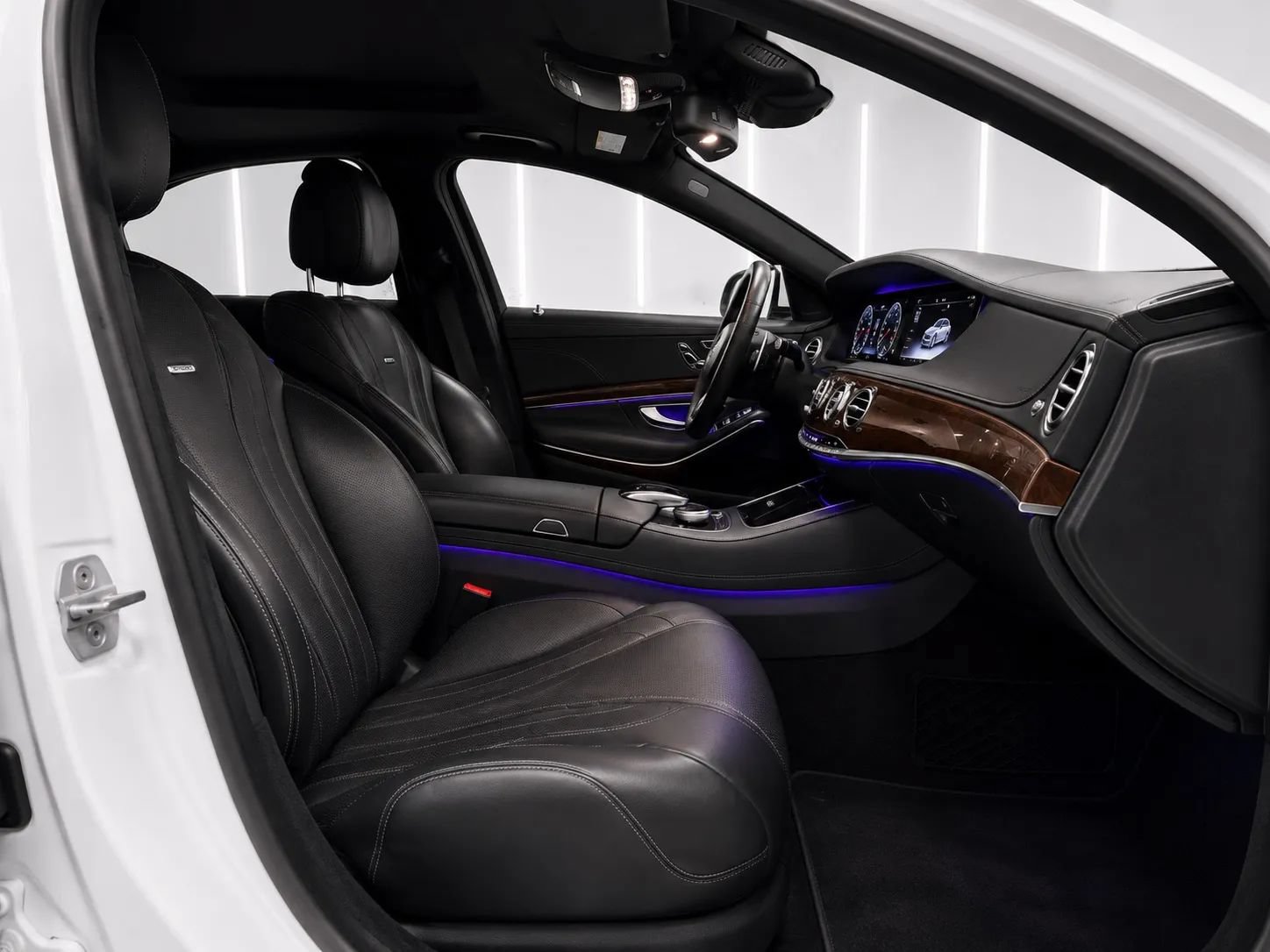 Used 2015 Mercedes-Benz S 63 AMG 4MATIC Sedan image 17