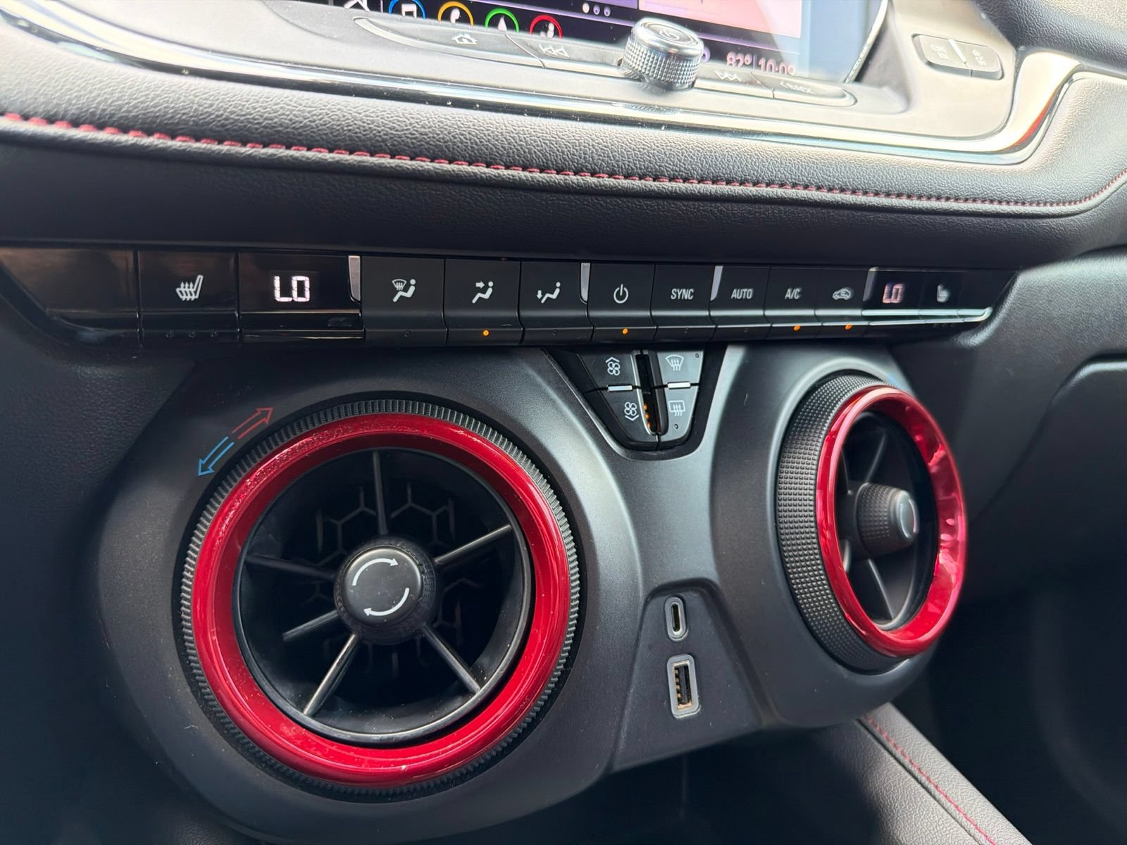 Used 2019 Chevrolet Blazer RS FWD image 30