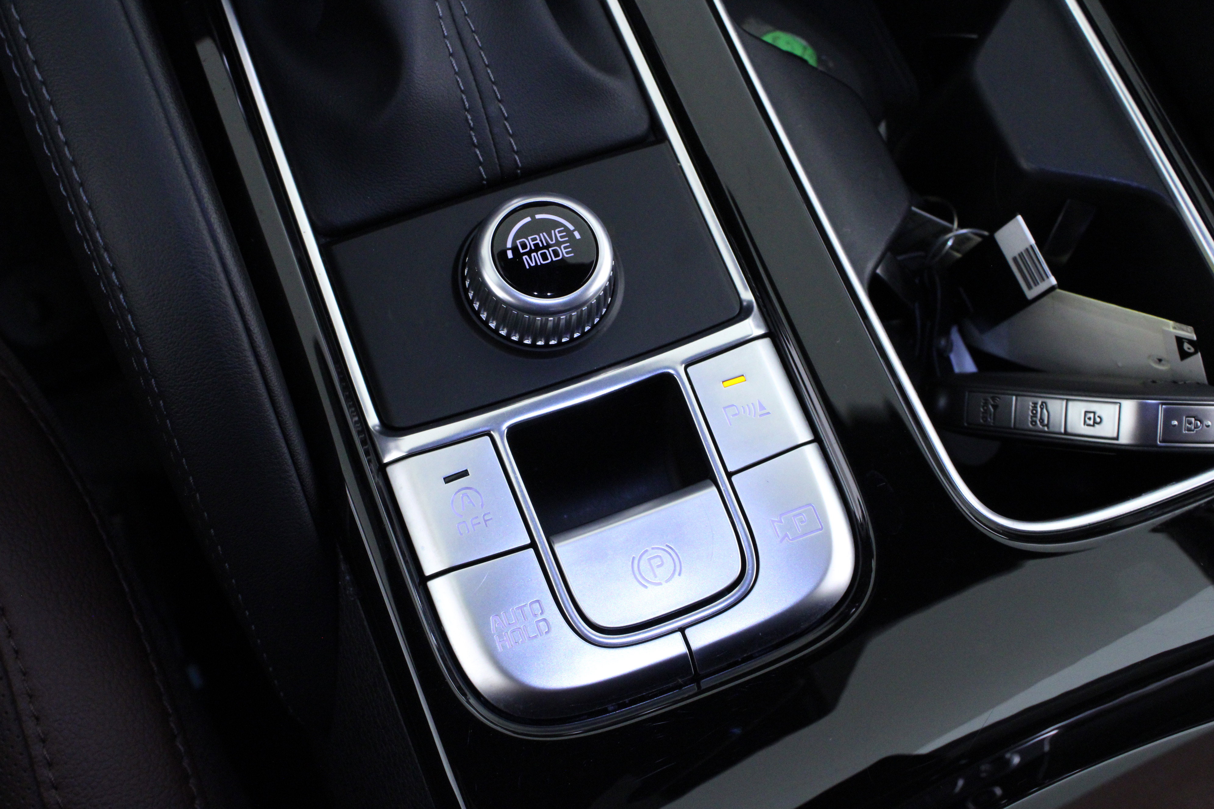 Used 2024 Kia Telluride SX FWD image 32