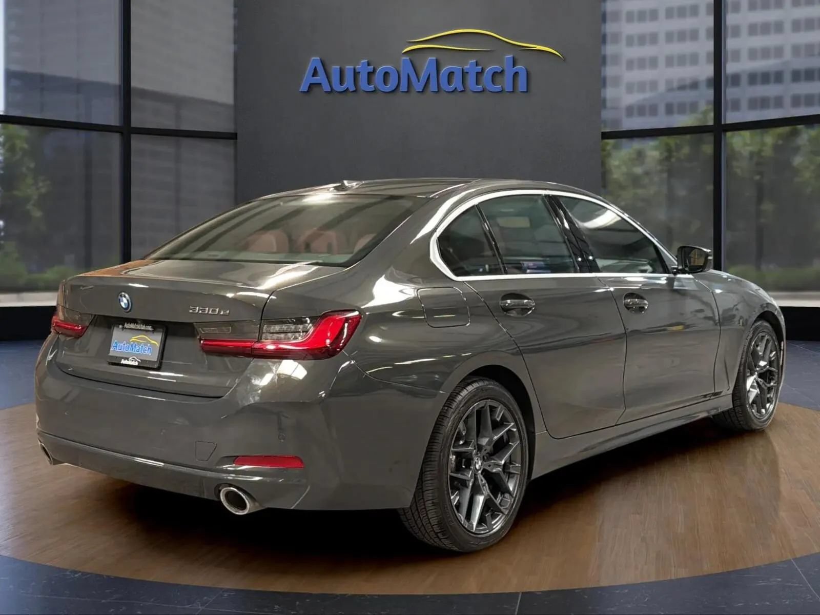 Used 2024 BMW 330e w/ Convenience Package RWD image 11