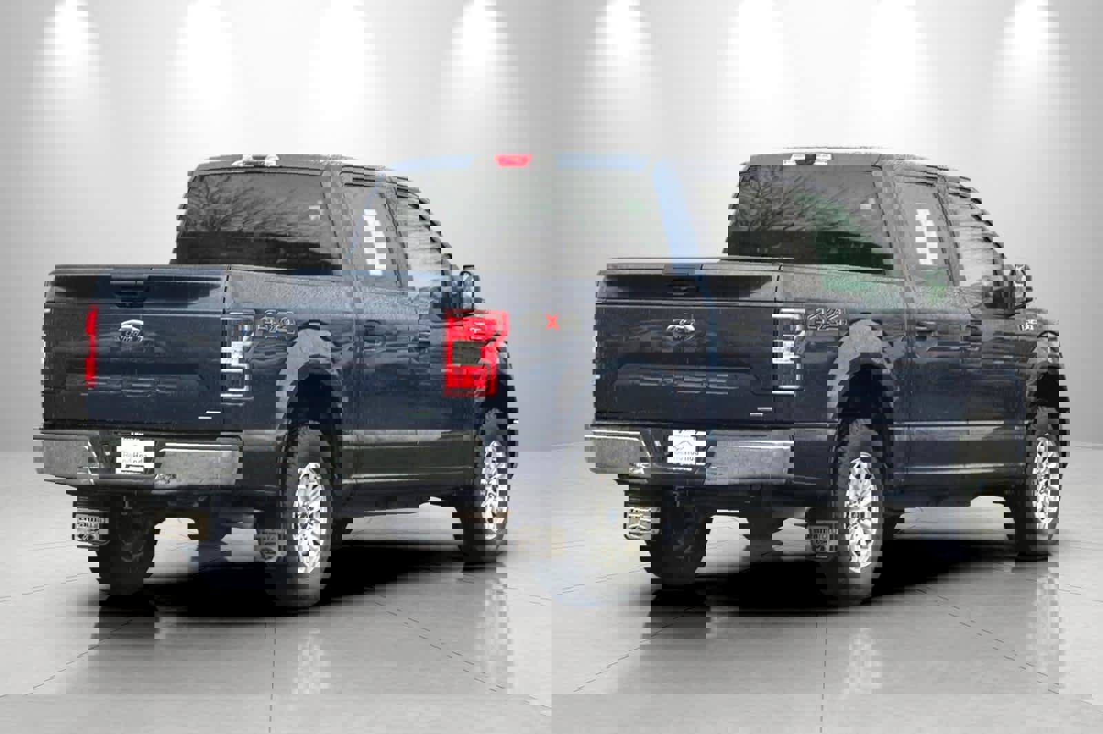 Used 2020 Ford F150 XLT image 2