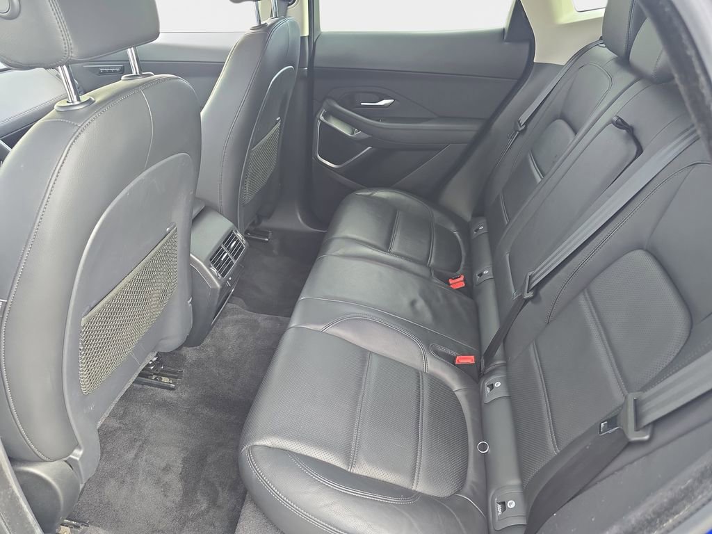 Used 2019 Jaguar E-PACE SE image 17