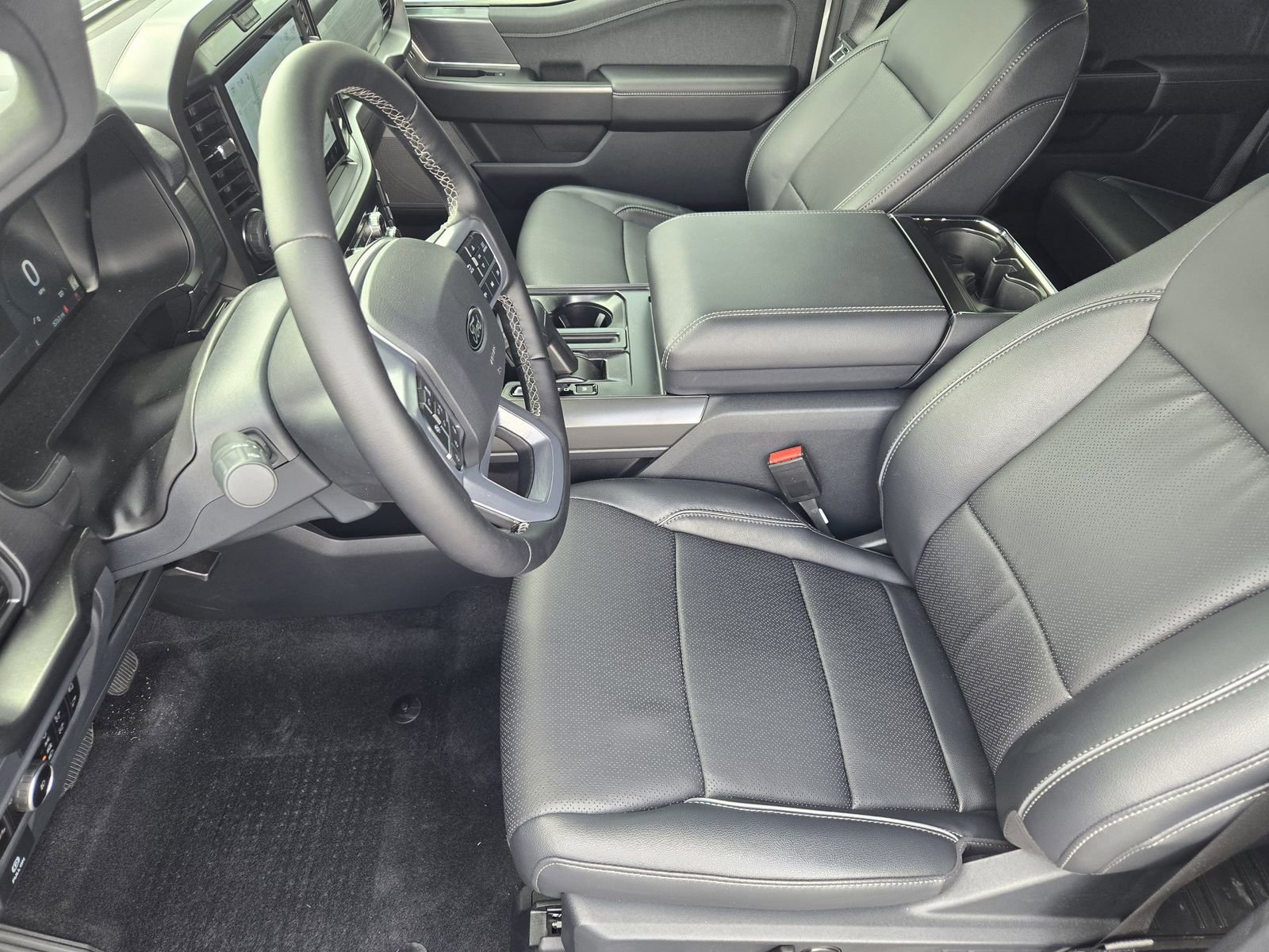 Used 2026 Ford F150 Lariat w/ FX4 Off-Road Package AWD/4WD image 13