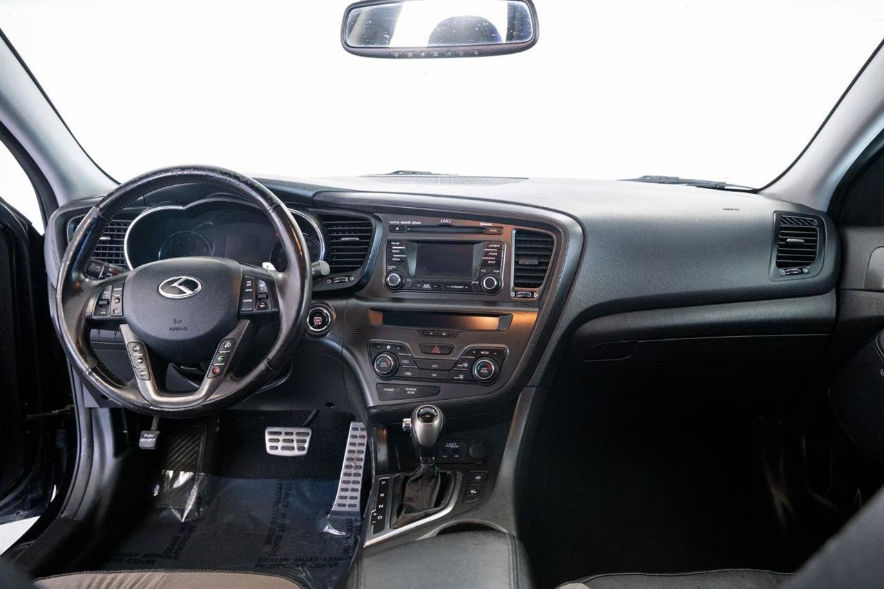 Used 2013 Kia Optima SX w/ Premium Touring Pkg FWD image 16