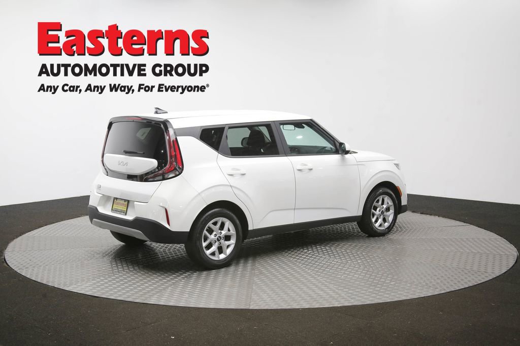 Used 2024 Kia Soul LX w/ Option Group 015 FWD image 39