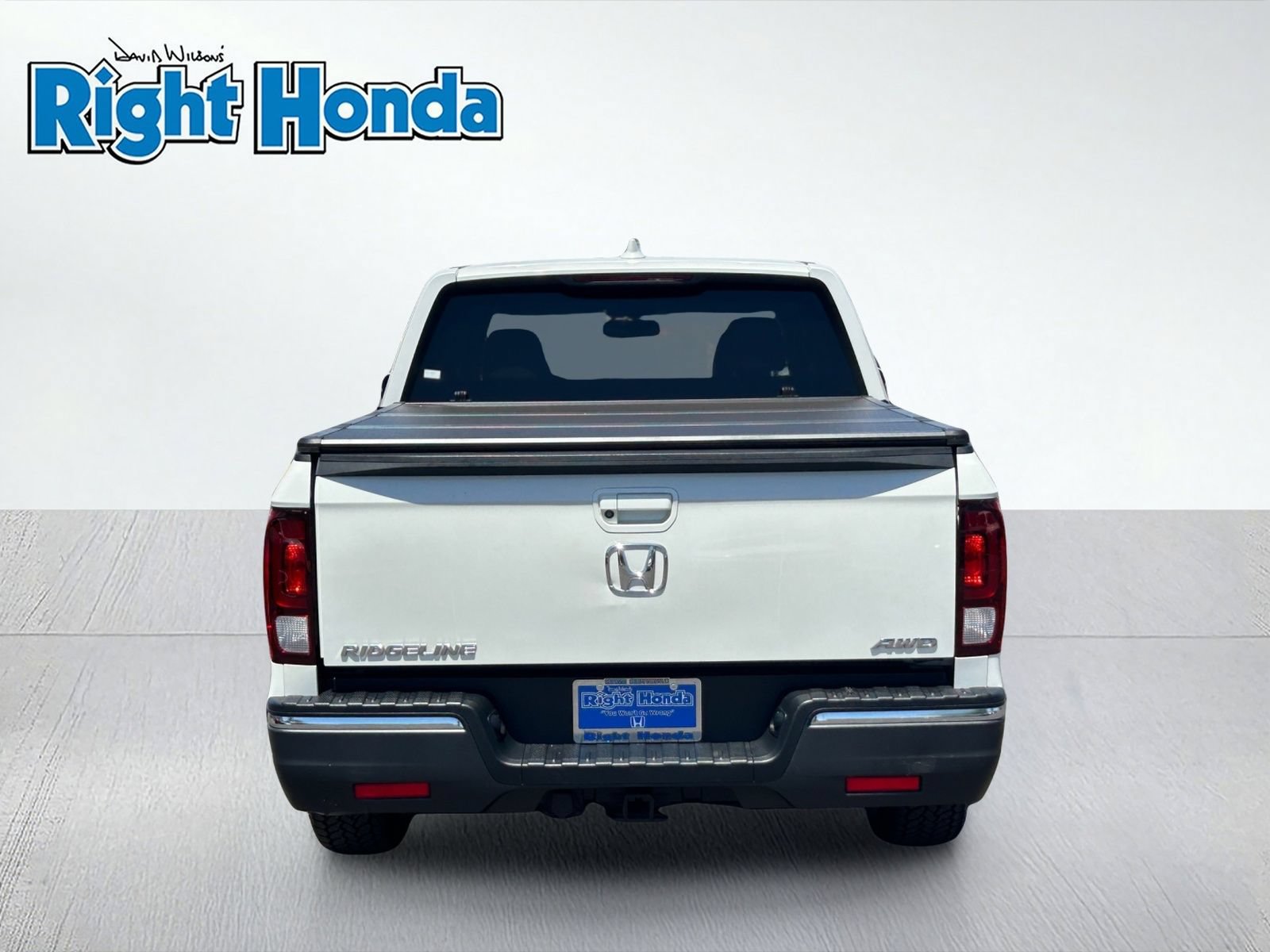 Used 2017 Honda Ridgeline RTL-T image 10