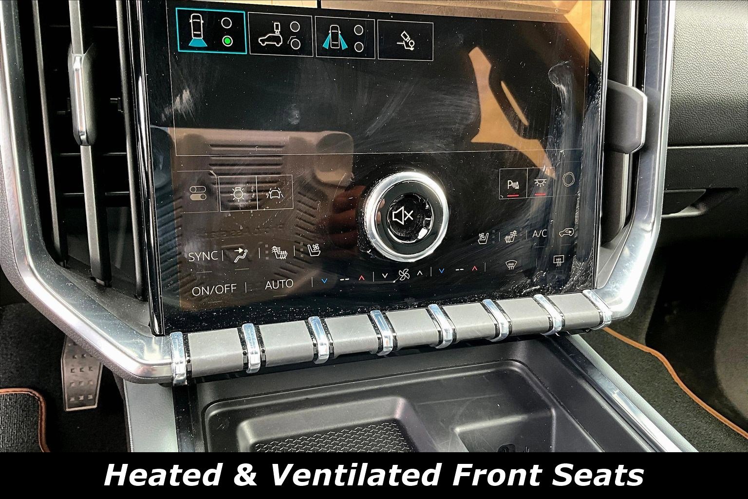 Used 2025 GMC Acadia AT4 w/ Luxury Package image 15