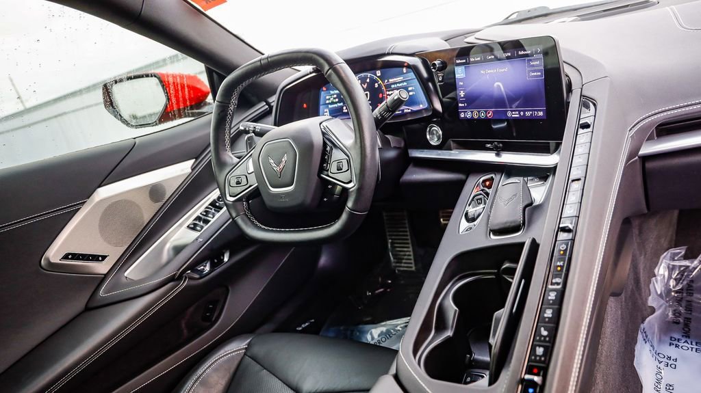 Used 2021 Chevrolet Corvette Stingray Preferred Conv w/ Z51 Performance Package image 13