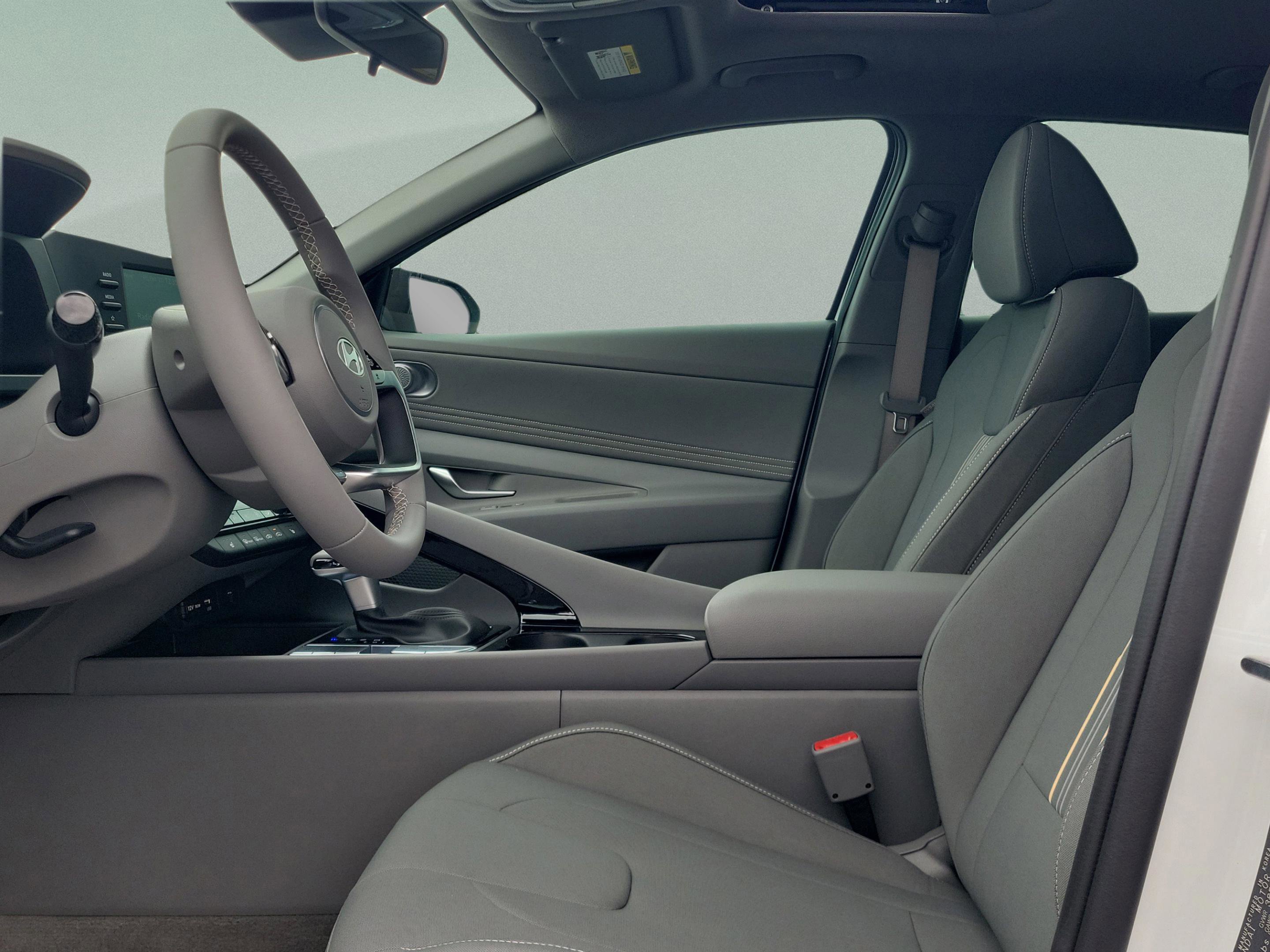 New 2026 Hyundai Elantra SEL Sport image 19