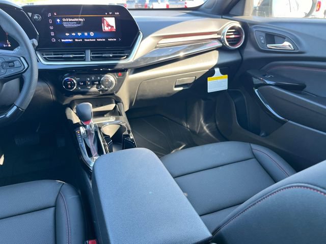 New 2026 Chevrolet Trax RS w/ Driver Confidence Package FWD image 17