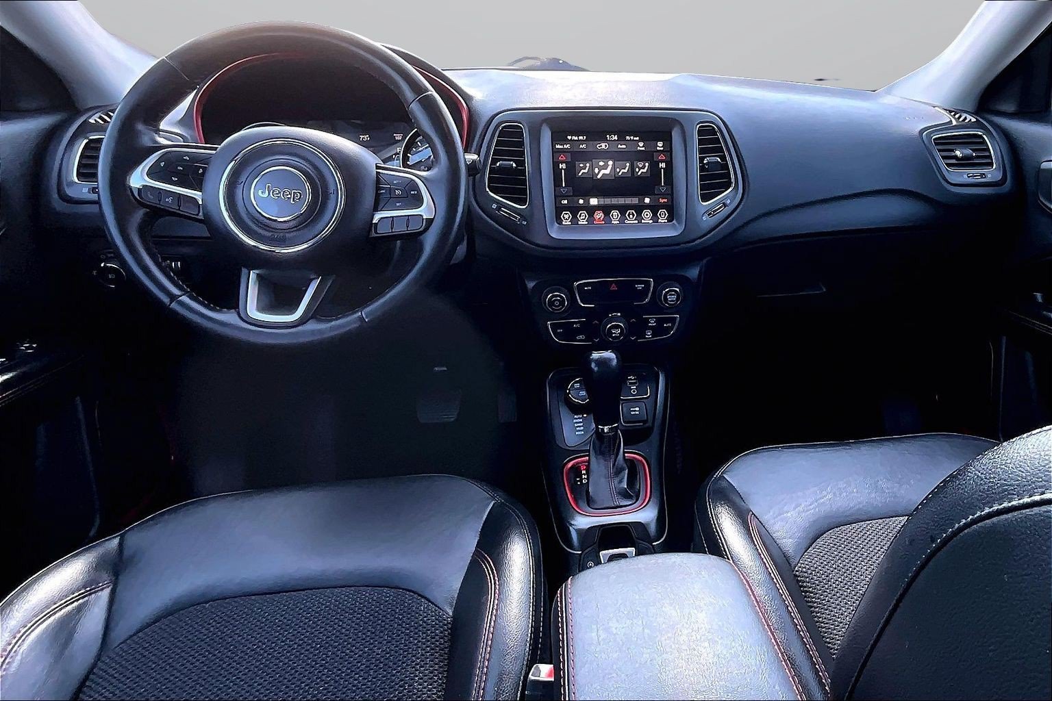 Used 2019 Jeep Compass Trailhawk image 14