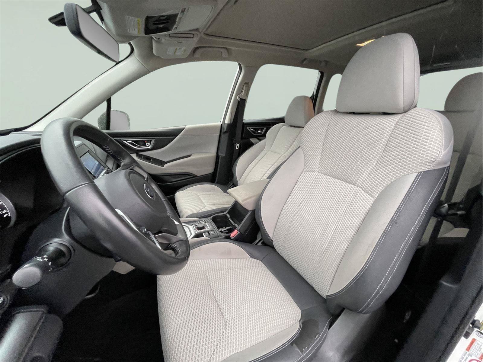 Used 2020 Subaru Forester Premium AWD/4WD image 12