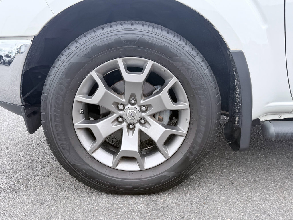 Used 2017 Nissan Frontier SL image 34