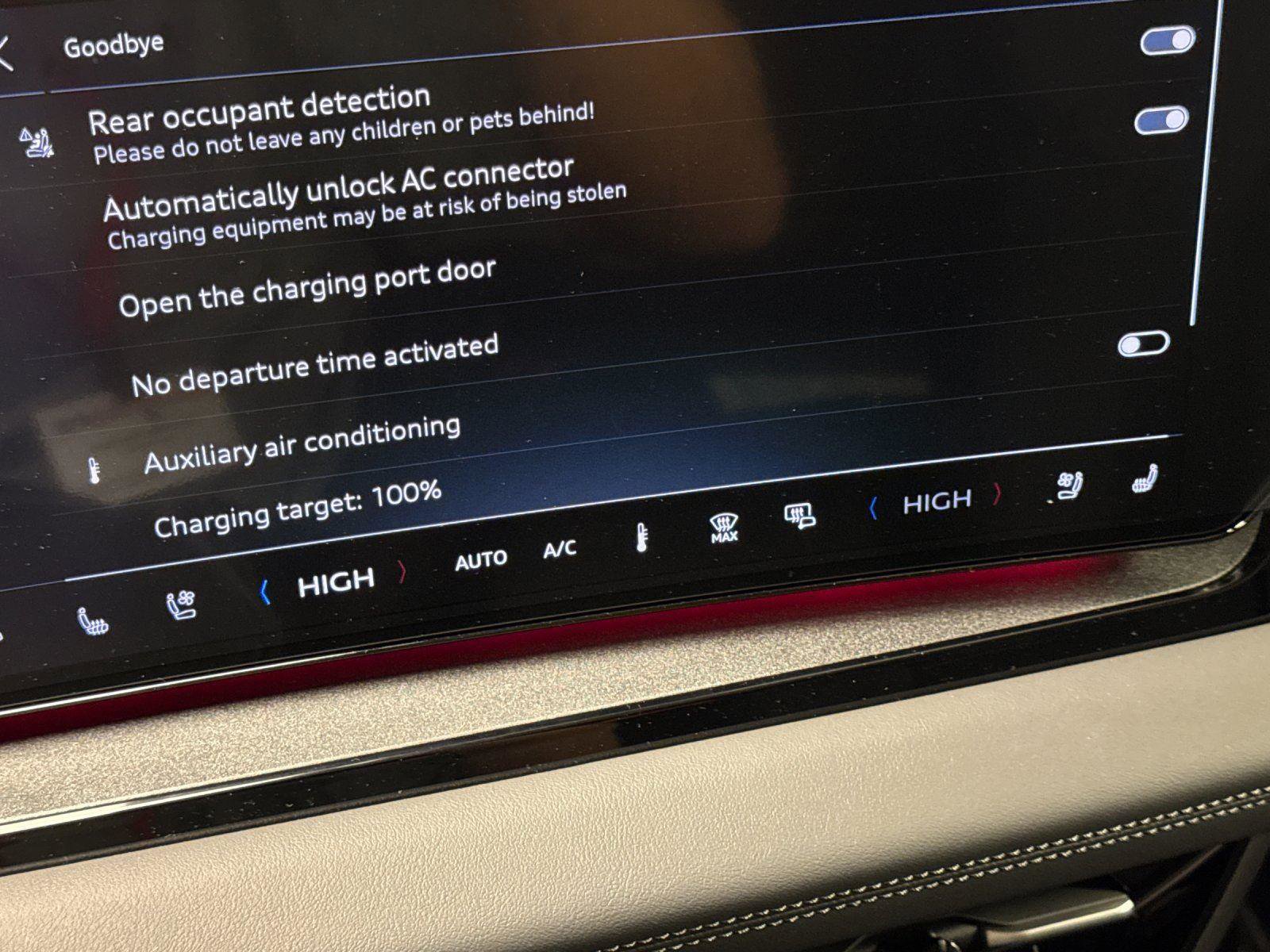 New 2025 Audi Q6 e-tron Premium Plus image 20