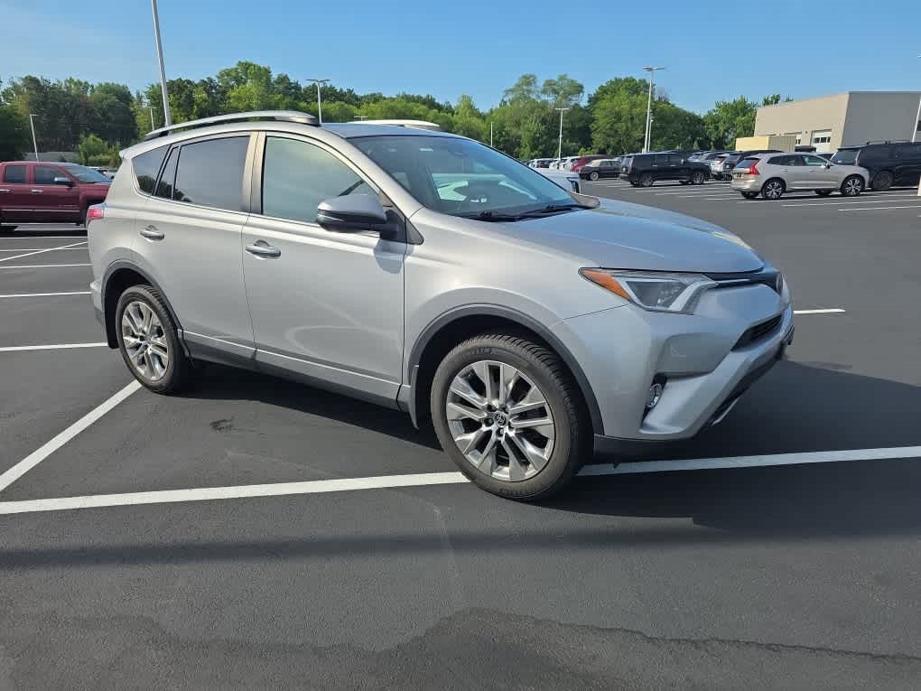 Used 2017 Toyota RAV4 XLE AWD/4WD video 2