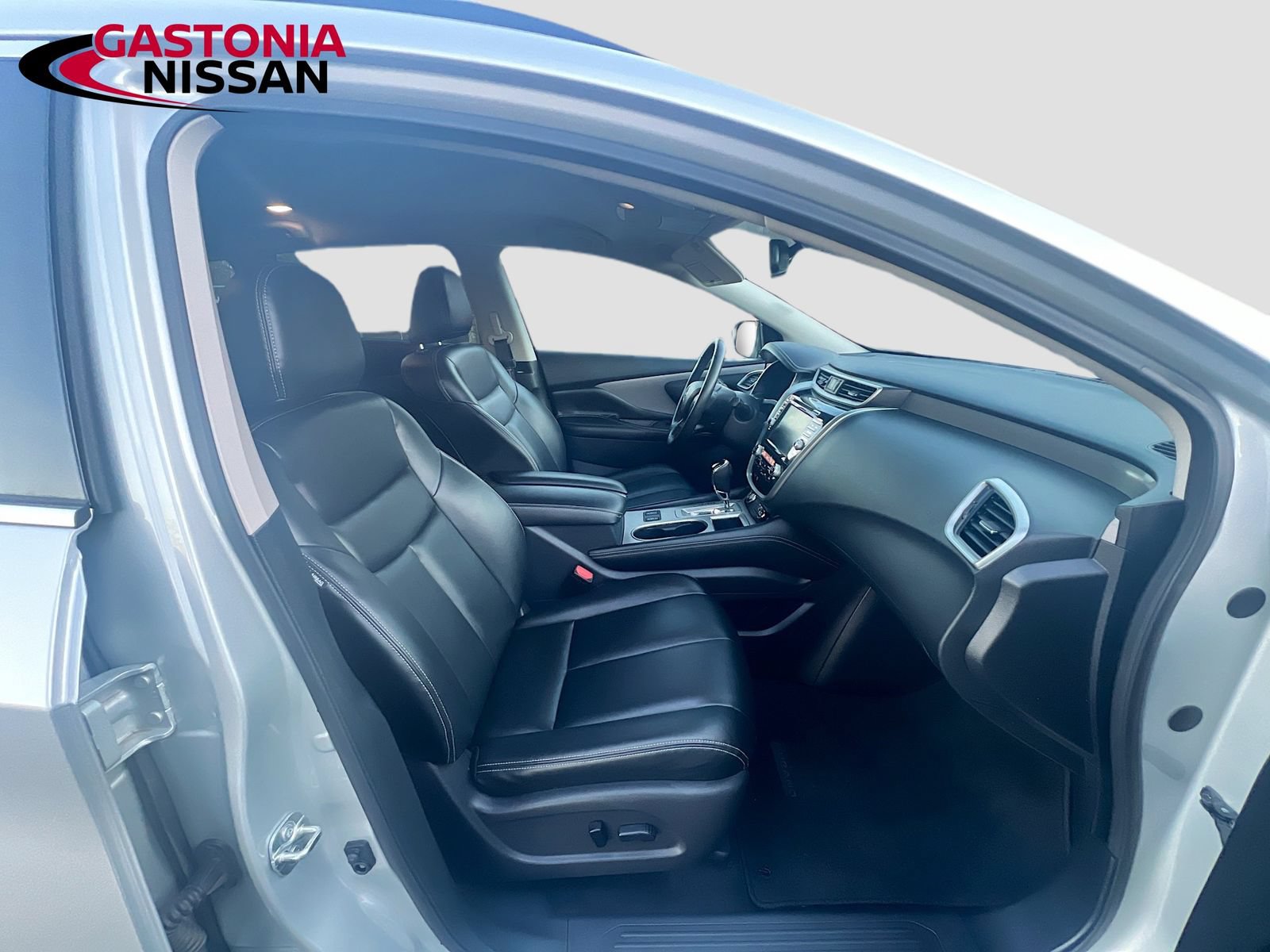Used 2024 Nissan Murano SV FWD image 36