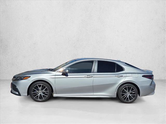 Used 2021 Toyota Camry SE FWD image 5