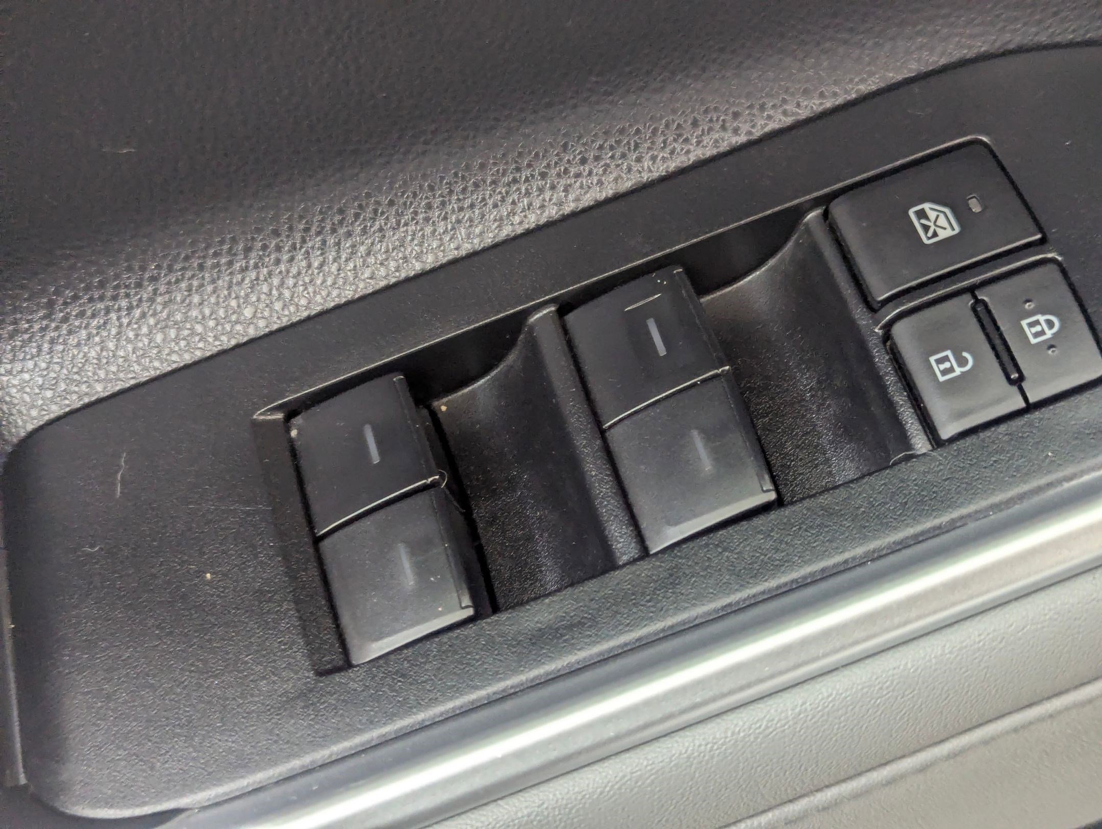 Used 2023 Toyota Highlander XLE image 24