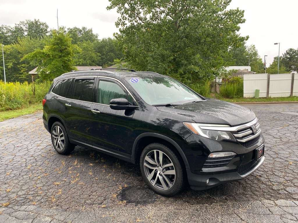 Used 2017 Honda Pilot Elite image 7