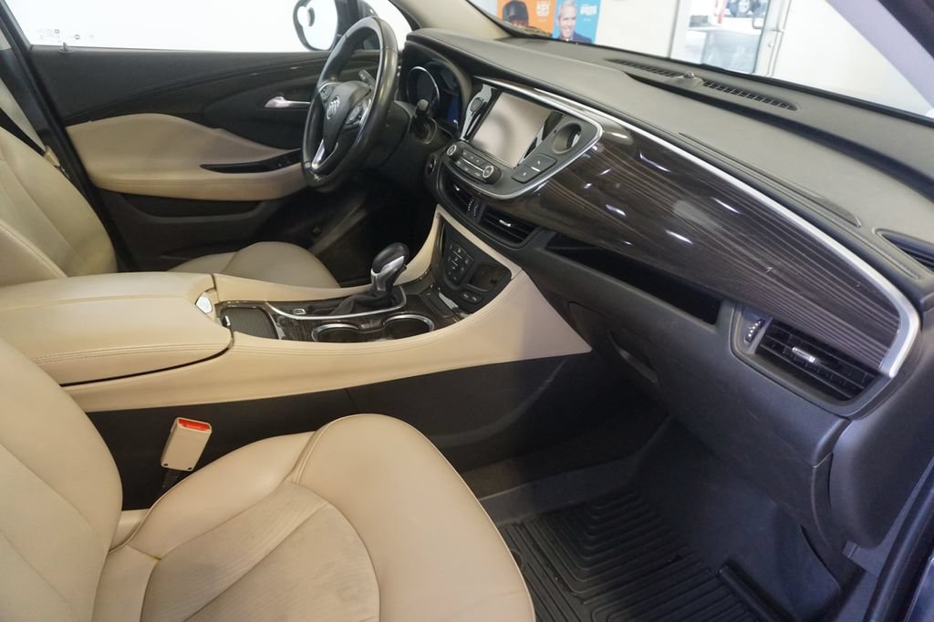 Used 2020 Buick Envision Preferred AWD/4WD image 23