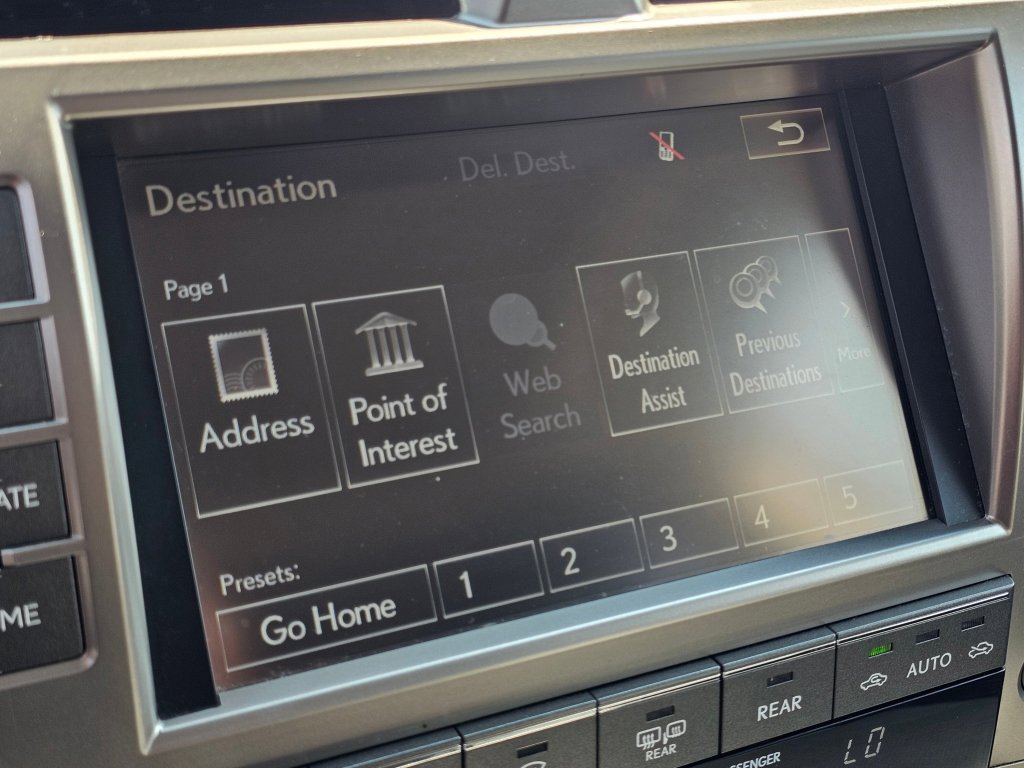 Used 2018 Lexus GX 460 Premium w/ Premium Package image 10