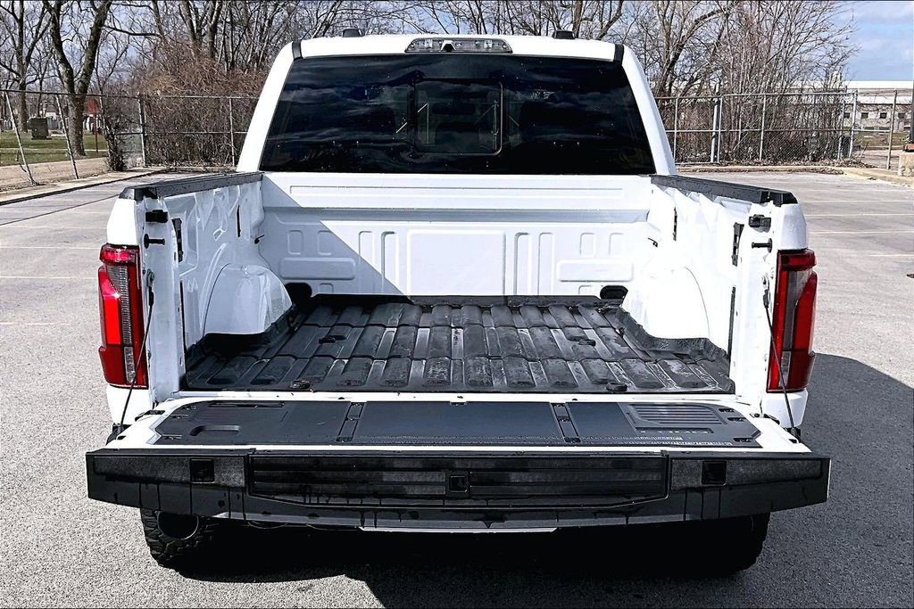 Used 2025 Ford F150 Raptor image 33