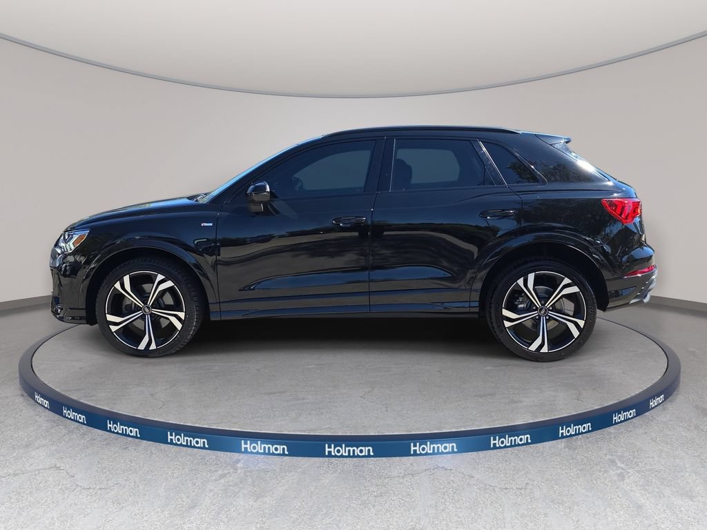 Used 2024 Audi Q3 2.0T Premium Plus w/ Premium Plus Package AWD/4WD image 9