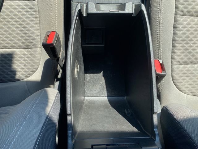 Used 2021 Ford Escape SE image 36