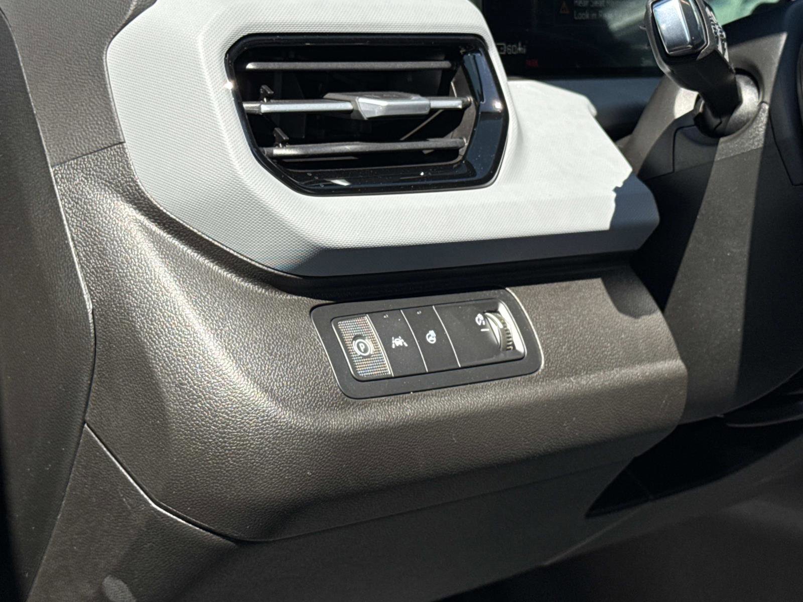 New 2027 Chevrolet Bolt LT w/ Comfort Package image 26