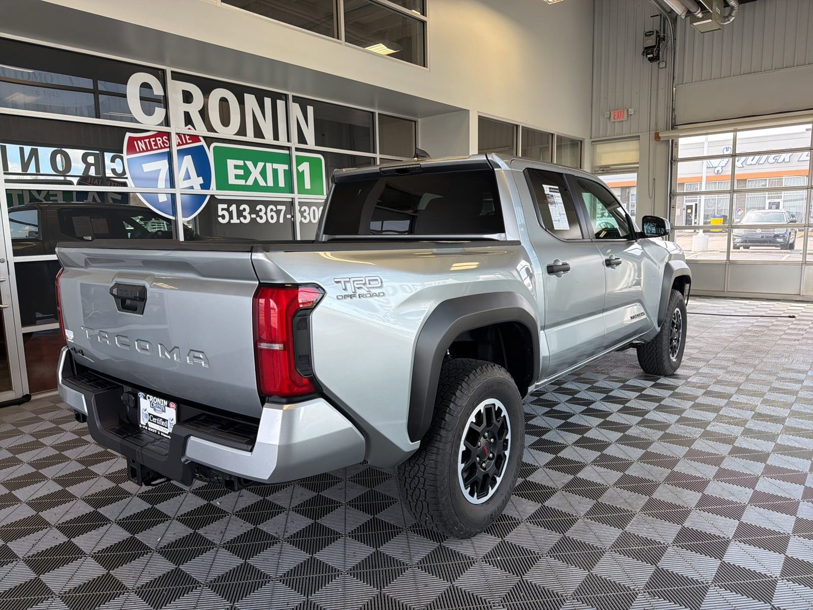 Used 2025 Toyota Tacoma TRD Off-Road image 6