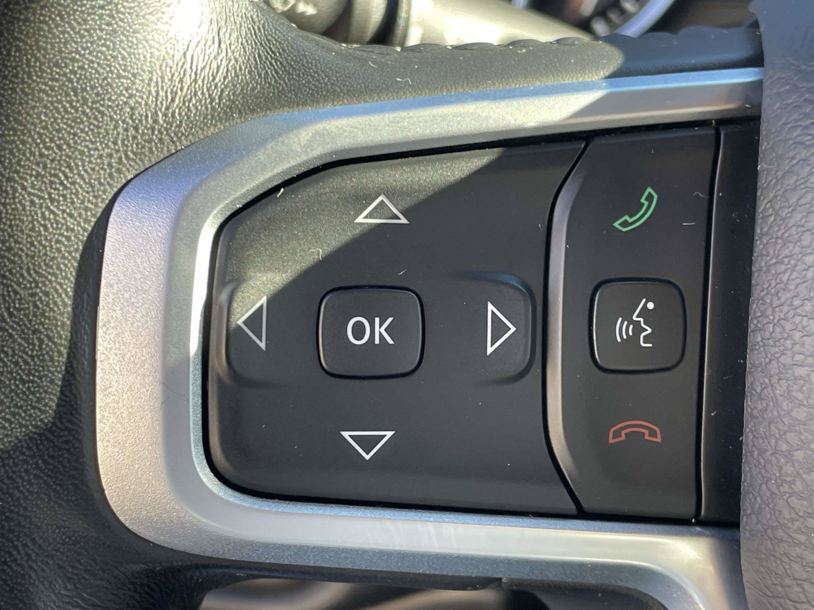 Used 2022 RAM 1500 Big Horn AWD/4WD image 10