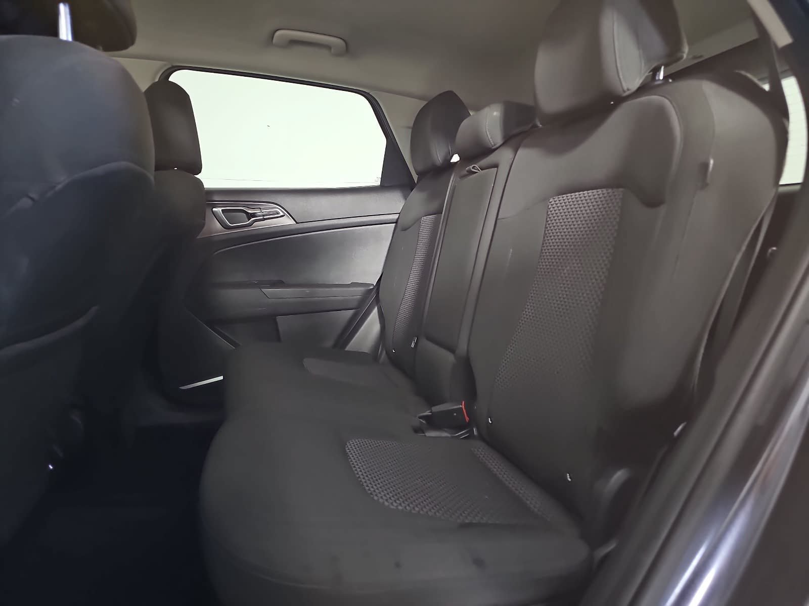 Used 2026 Kia Sportage LX FWD image 13