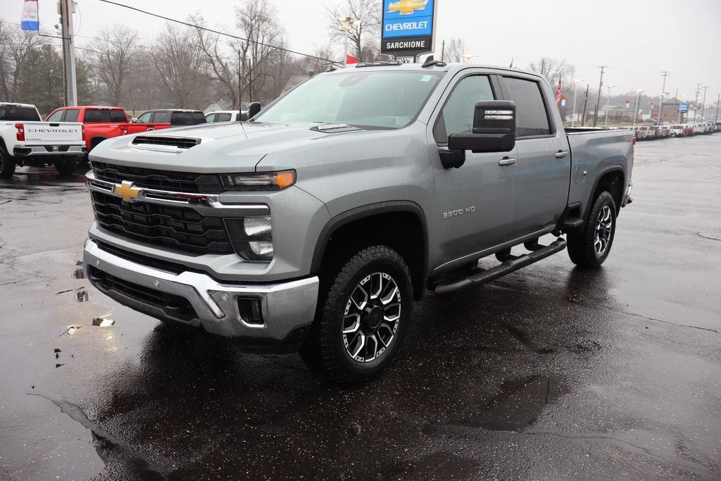 New 2026 Chevrolet Silverado 3500 LT w/ Safety Package AWD/4WD image 17