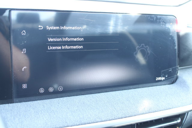 Used 2026 Nissan Kicks SV w/ SV Premium Package FWD image 24
