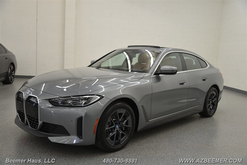 Used 2023 BMW i4 eDrive35 RWD image 3