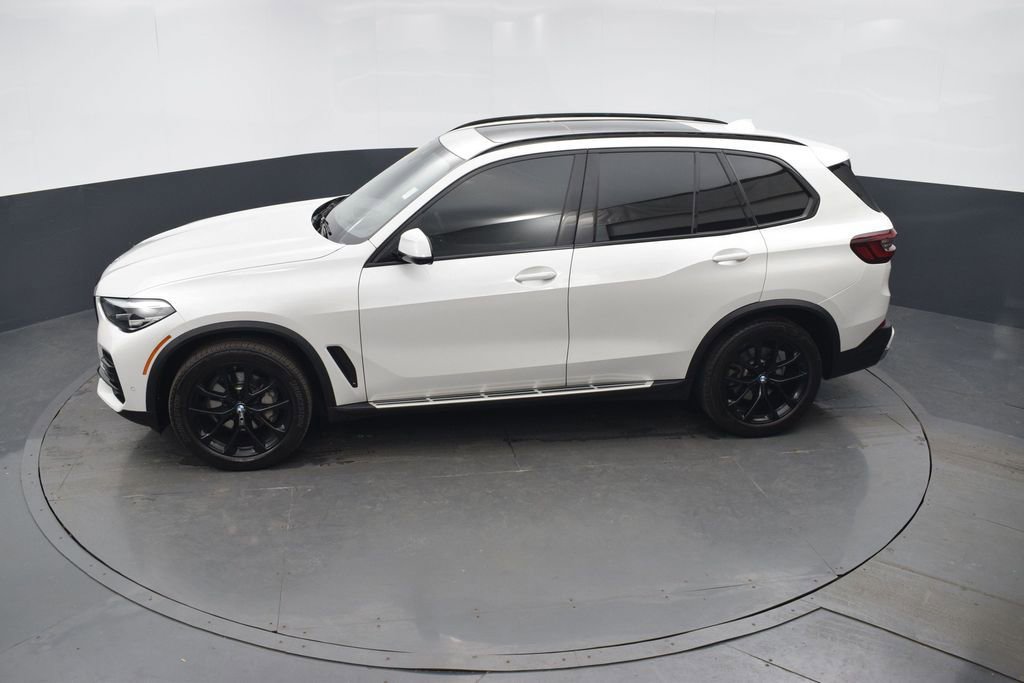 Used 2023 BMW X5 xDrive40i w/ Premium Package image 41