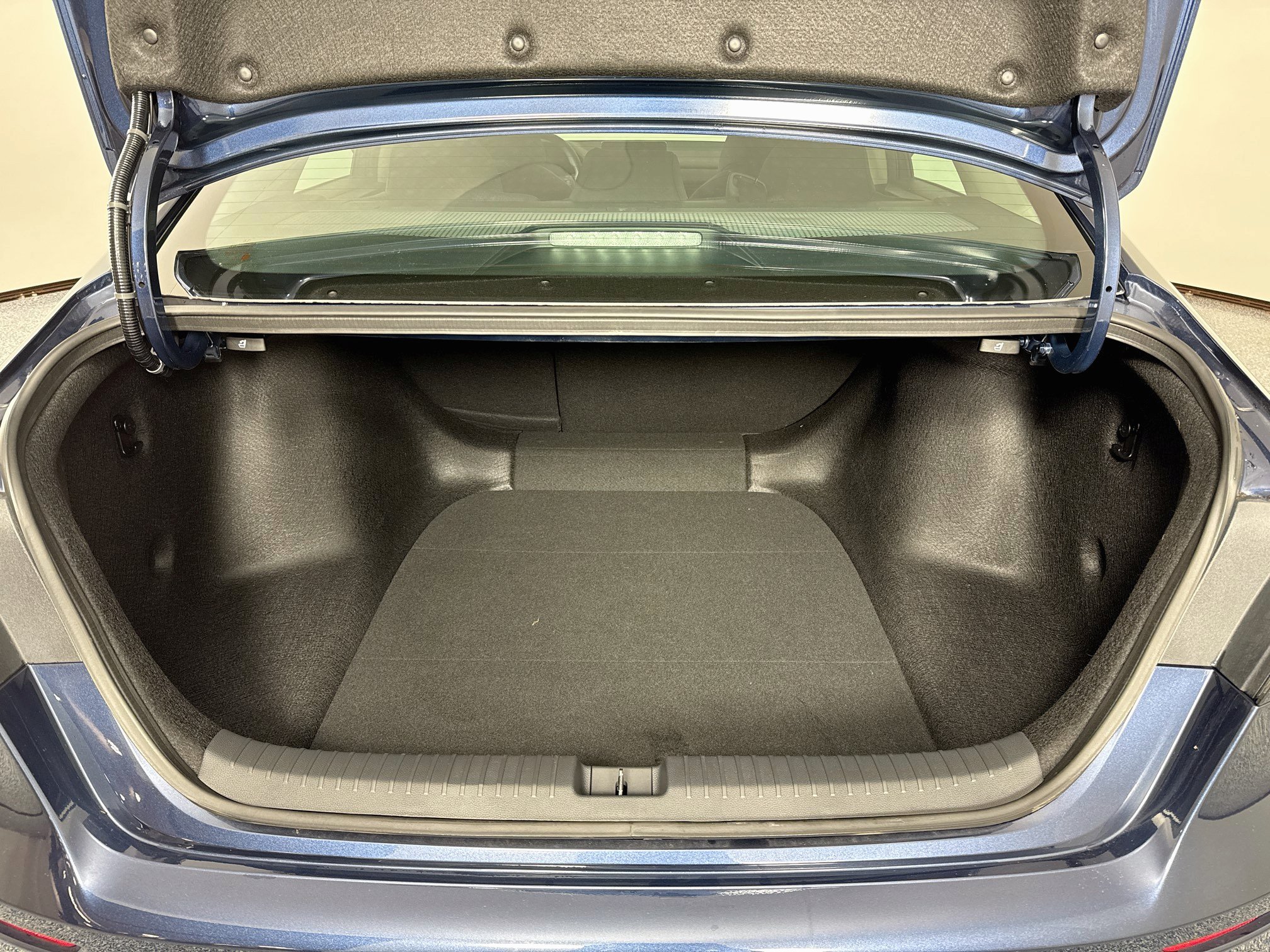 Certified 2024 Honda Accord EX image 25