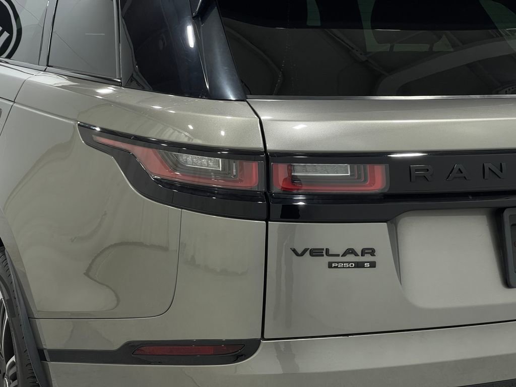 Used 2020 Land Rover Range Rover Velar R-Dynamic S image 36