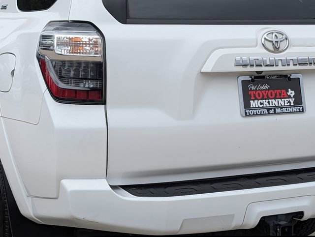 Used 2022 Toyota 4Runner SR5 RWD image 8